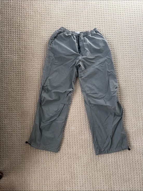 Zara Pants - Zara women’s Lightweight Grey Utility Pants